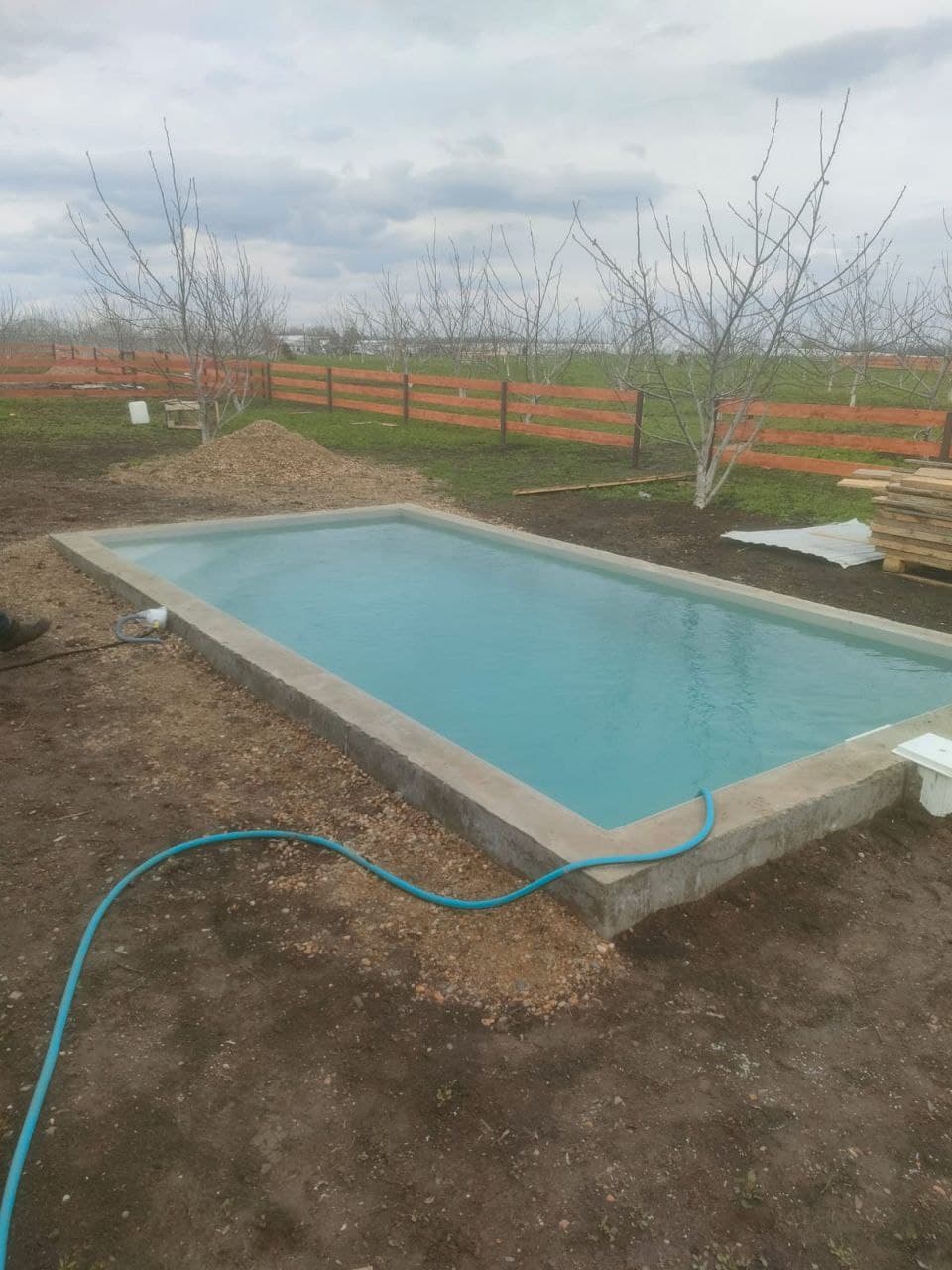 Коттедж в пригороде Краснодара - бассейн в Краснодаре